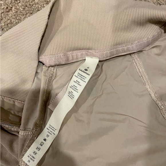 Lululemon size 6 light jacket. Gently worn. - Picture 2 of 3
